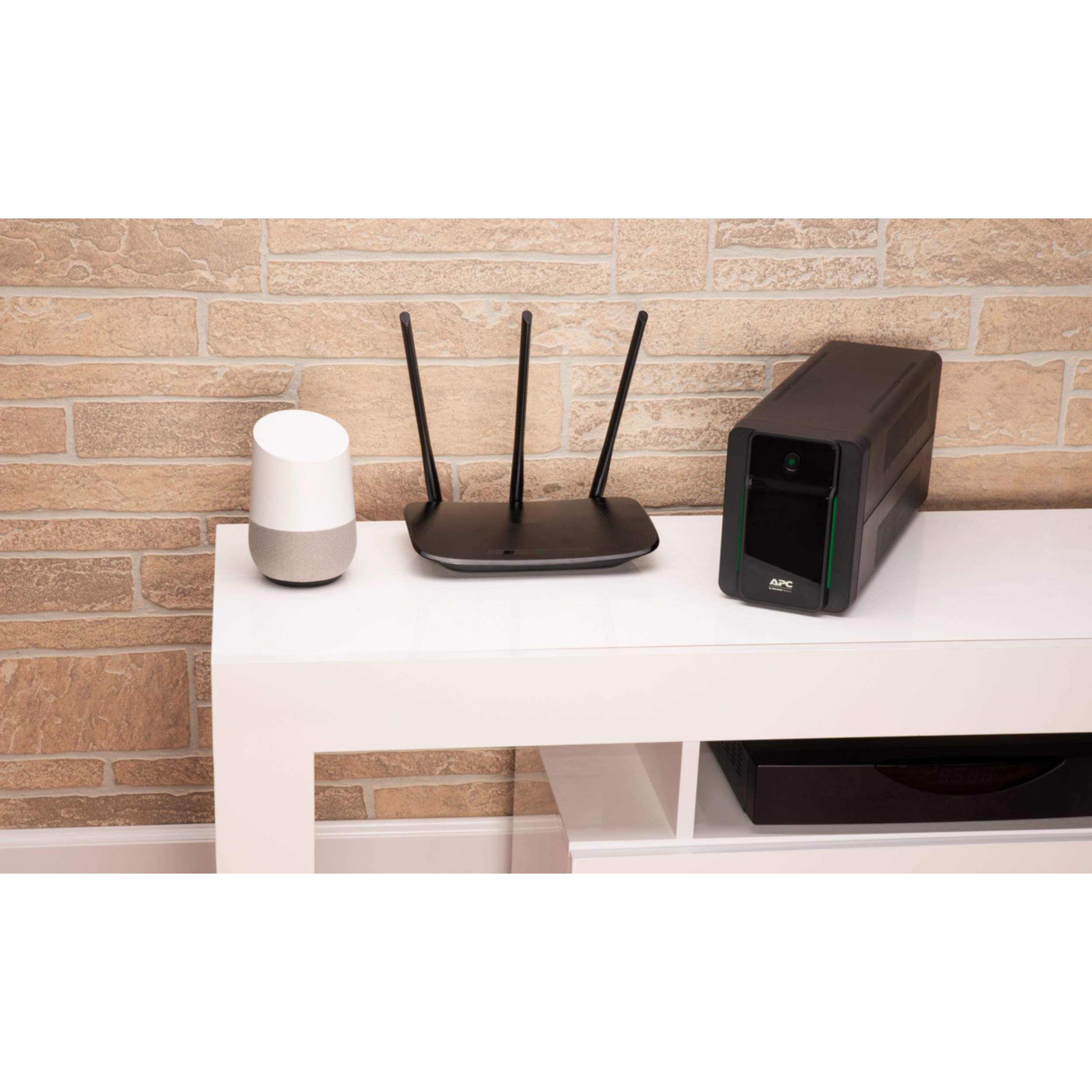 UPS APC Back‑UPS / BX750MI / 750VA / 410W / 230V - Figura 3