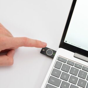 NFC YubiKey Bio (FIDO Edition)