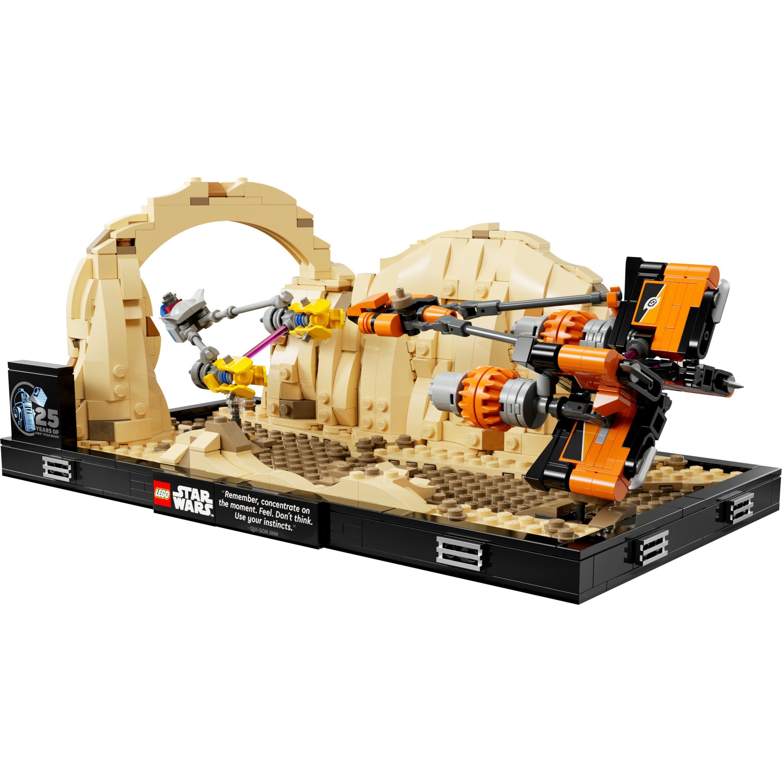 LEGO Star Wars Podracing in Mos Espa – Diorama 75380 - Figura 2