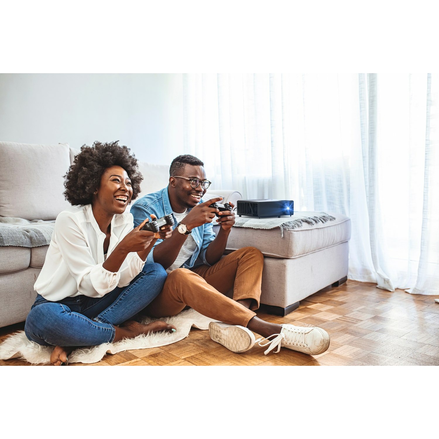 Projektor Optoma UHZ55 / DLP Laser / 3000 Lumen / 4K Ultra HD / 16:9 / 3D / HDMI USB Wi-Fi - Zezë - Figura 4