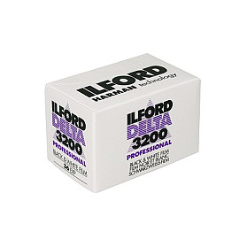 Film Fotografik Ilford Delta 3200 Professional 135/36
