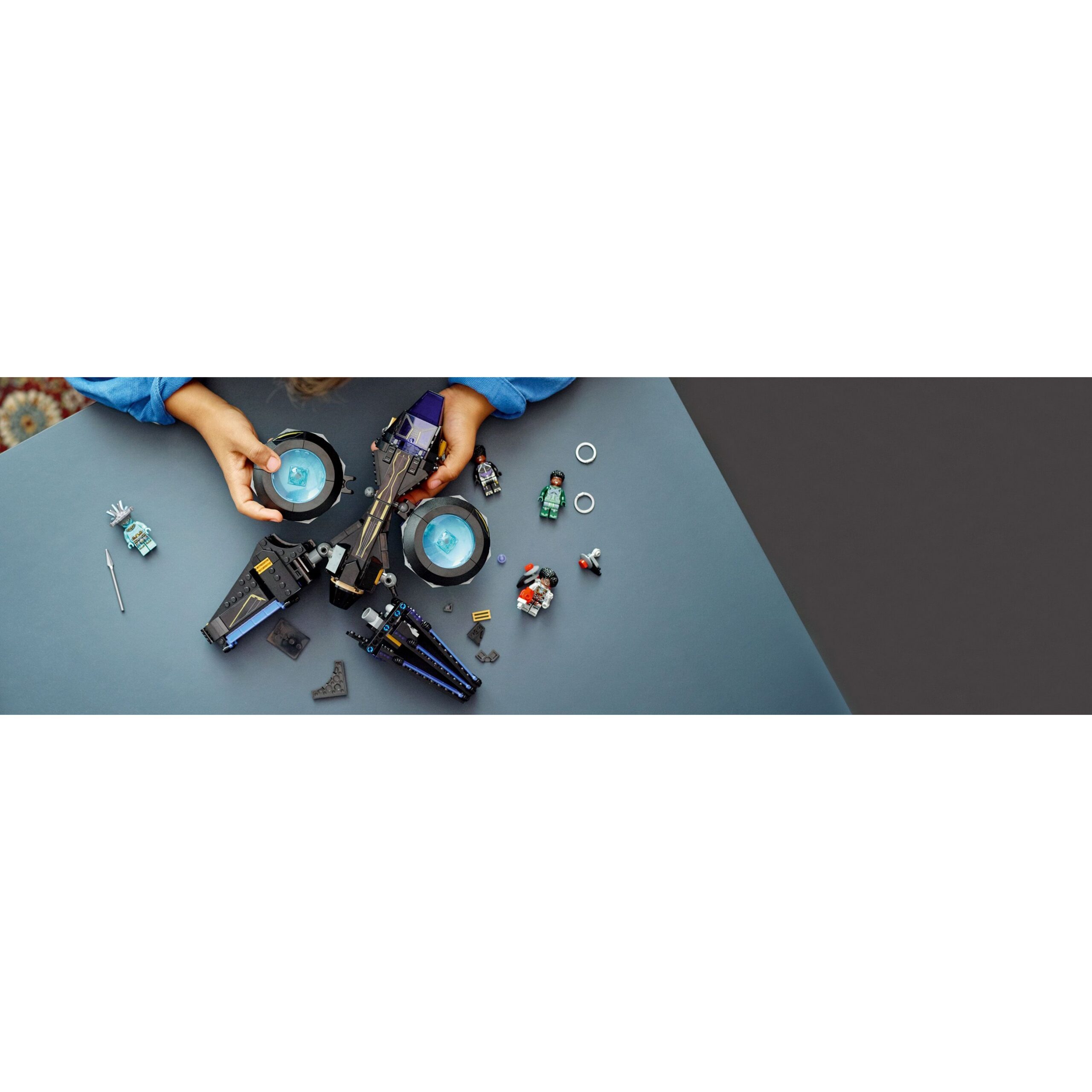 LEGO Marvel - Shuri’s Sunbird - Figura 4
