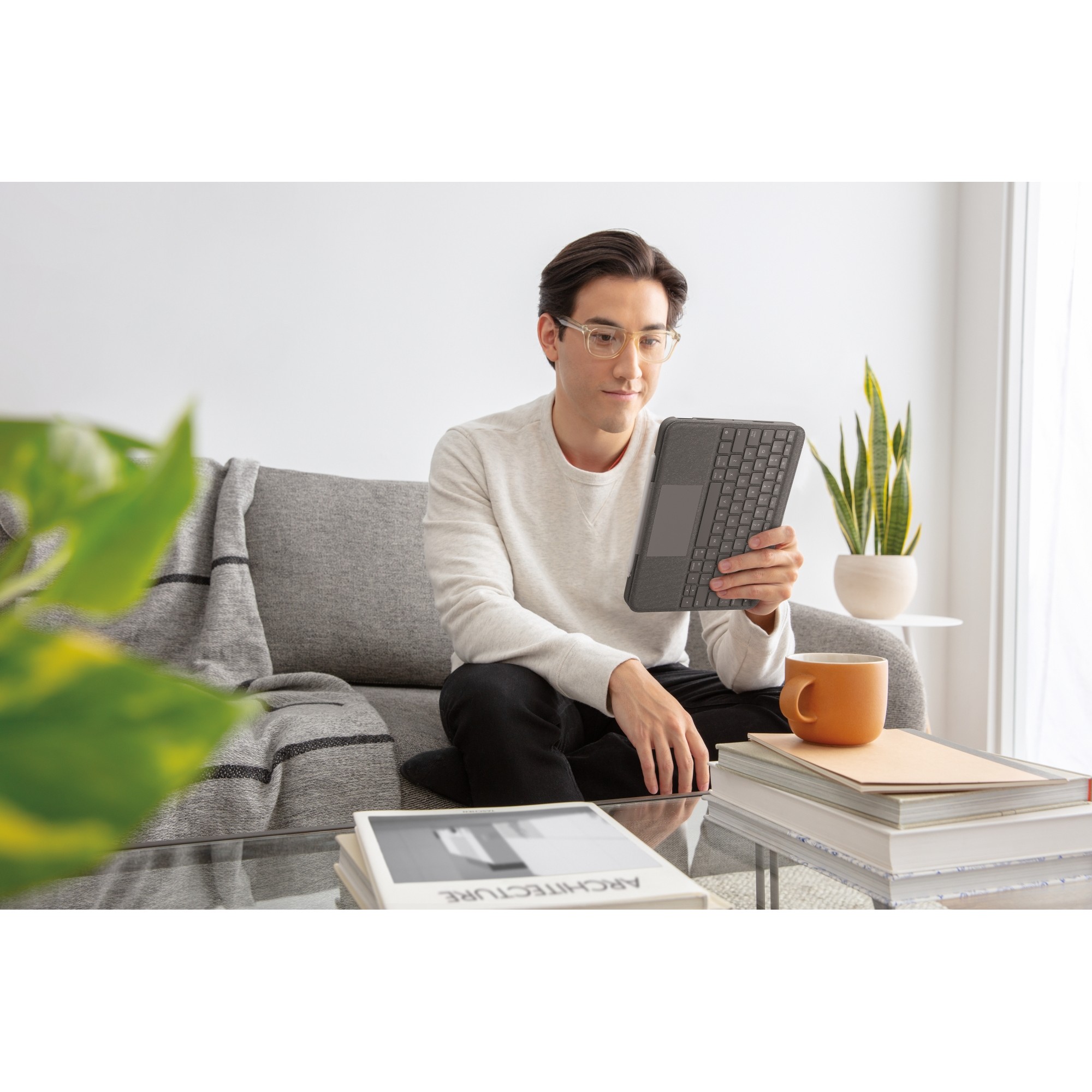 Aksesorë Apple Logitech Folio Touch për iPad Air (Gjenerata e 4-të) – Grafit - Figura 3