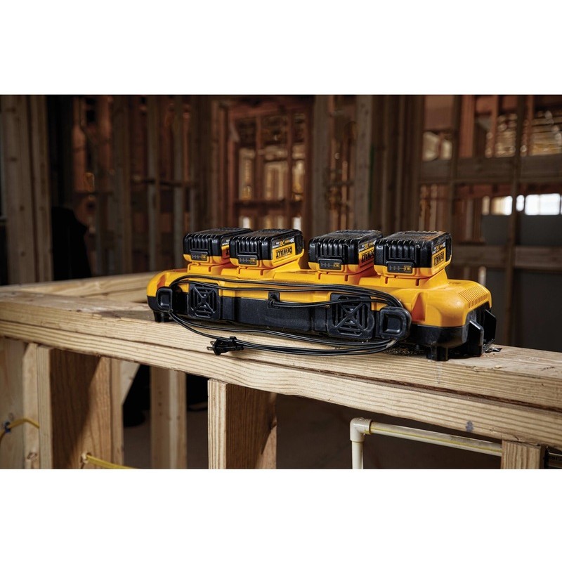 Vegla pune DEWALT Quadruple Fast Charger - Figura 3