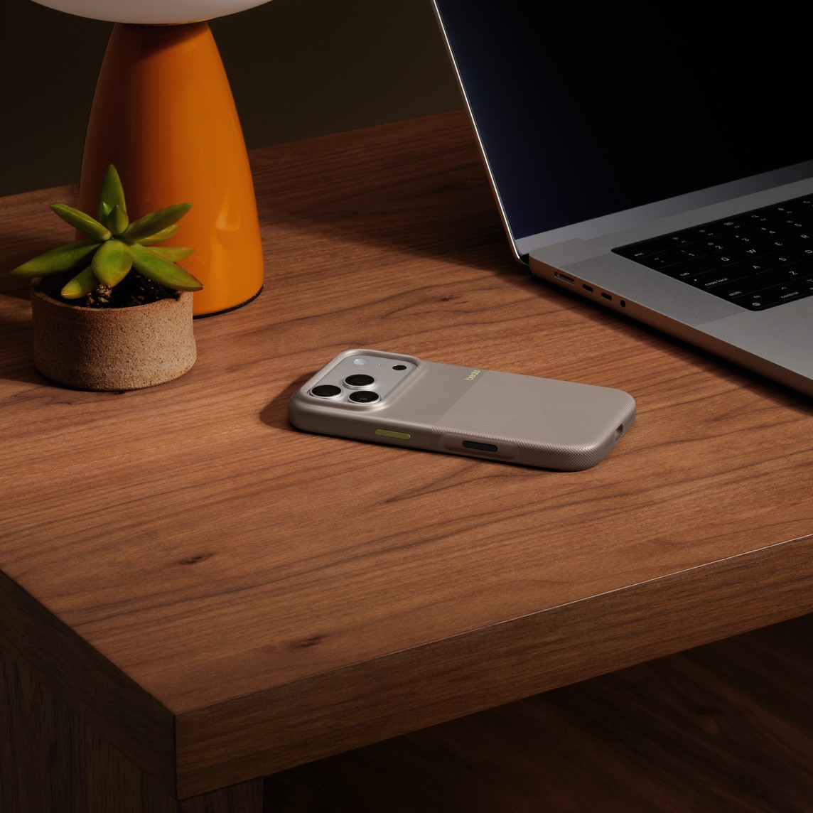 Beats Rugged Case iPhone 17 Pro with MagSafe and Camera Control (Alpine Gray) - Figura 3