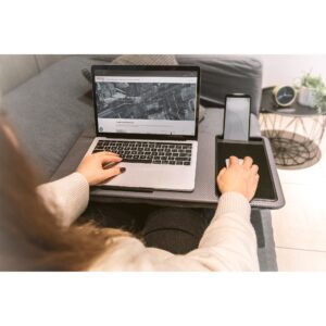Mbajtëse për Laptop Notebook Desk up to 43.18cm 17 inch mobile slot mousepad