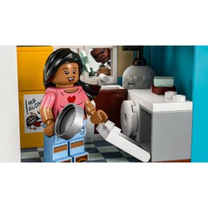LEGO Disney Classic The Beach House from "Lilo & Stitch" 43268