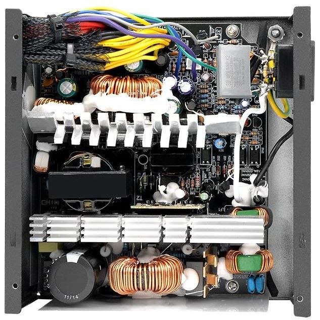 Furnizues Energjie PSU Thermaltake TR2 S / 600W / ErP Ready - Zezë - Figura 3