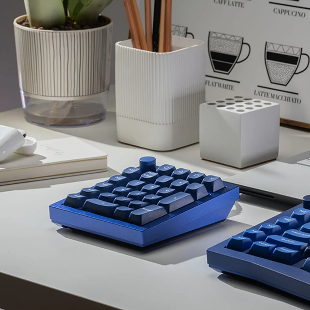 Tastierë Me kabllo Keychron Q0+ Barebone / QWERTY US Layout / Hot-Swap / RGB / Me rrotë kontrolli – Blu - Figura 2