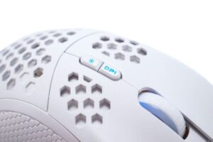 Maus MS NEMESIS M700 / Optik / RGB / 8000 DPI / I bardhë