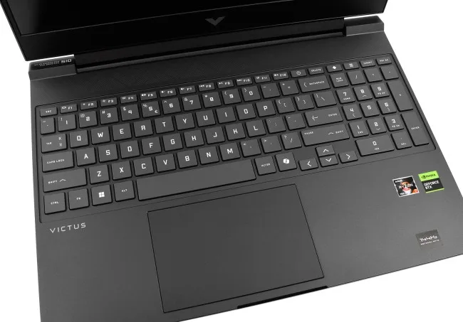 Laptop Gaming HP Victus 15-fb3231nw / Ryzen 7 7445HS / 32GB DDR5 / 2TB / 15.6" Full HD IPS AG 144Hz / RTX 4050 6GB - Zezë - Figura 3