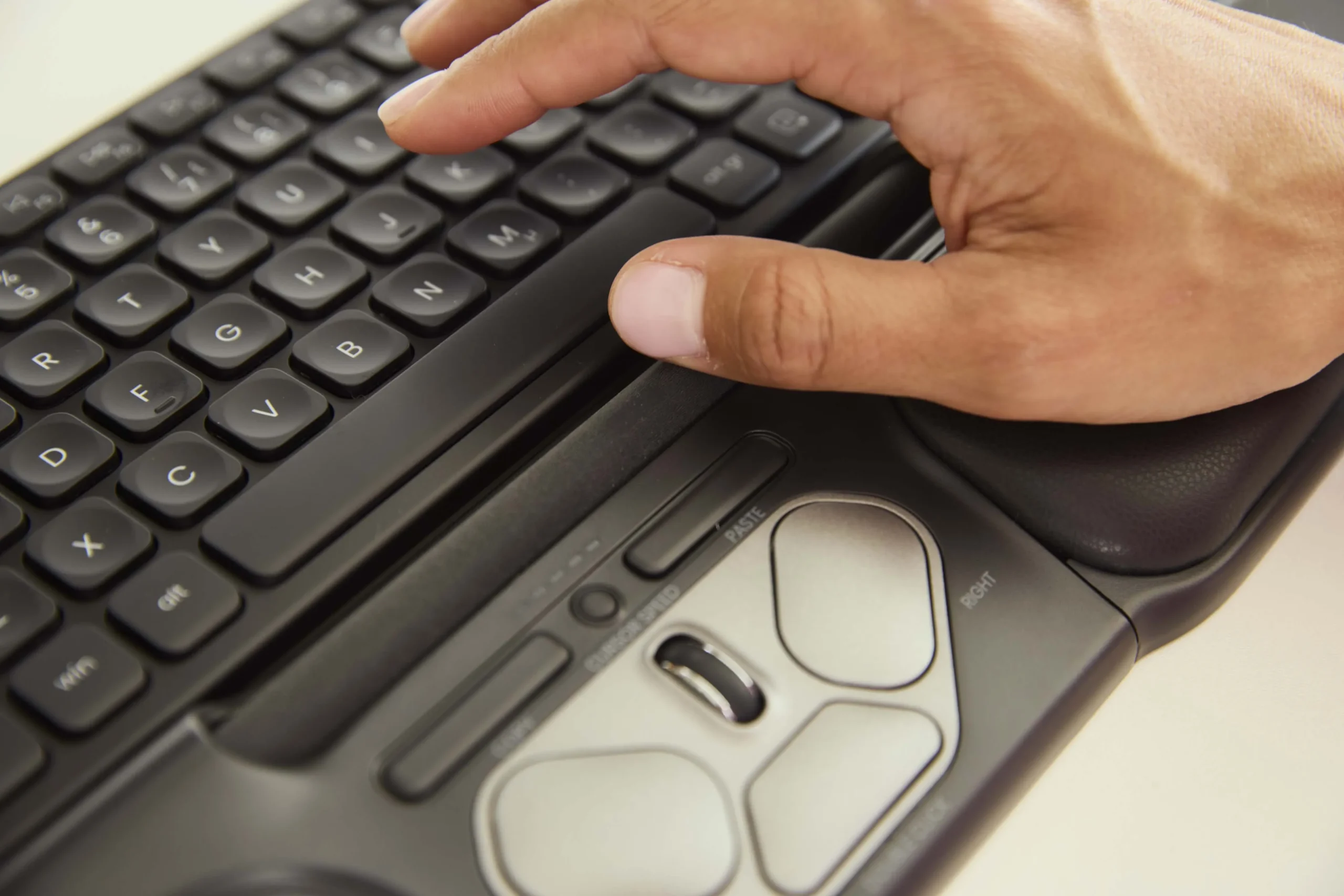 Maus me kabllo Contour RollerMouse Pro3 USB-C - Zezë/Gri - Figura 3
