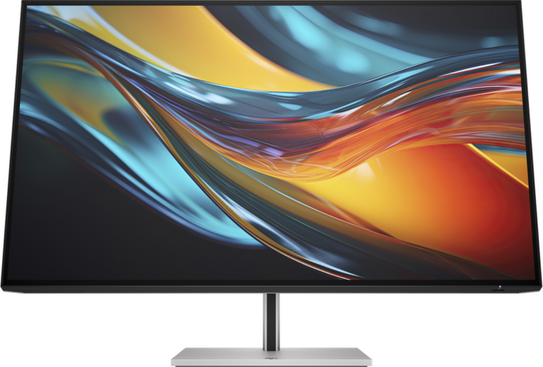 Monitor HP 8Y2K9AA / 31.5" / 4K Ultra HD IPS / 60 Hz / 5 ms / HDMI + DisplayPort + USB-A + USB-B - Silver